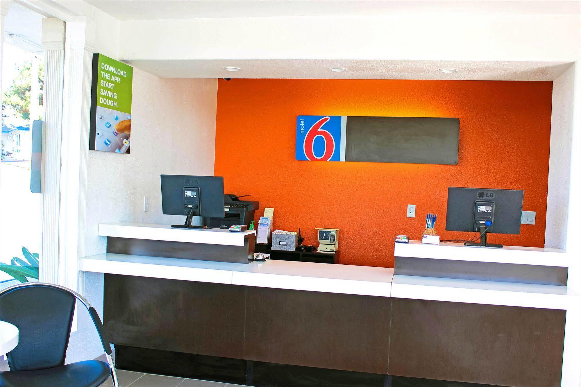 Motel 6-Vista, Ca Exteriér fotografie