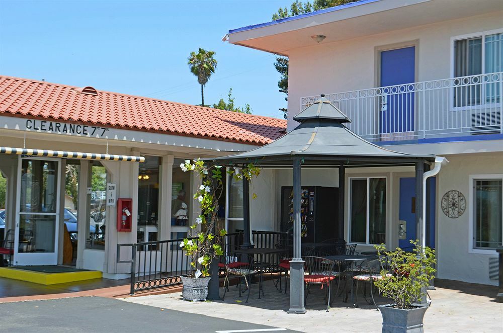 Motel 6-Vista, Ca Exteriér fotografie